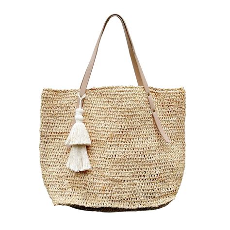 Raffia Tote in Natural .